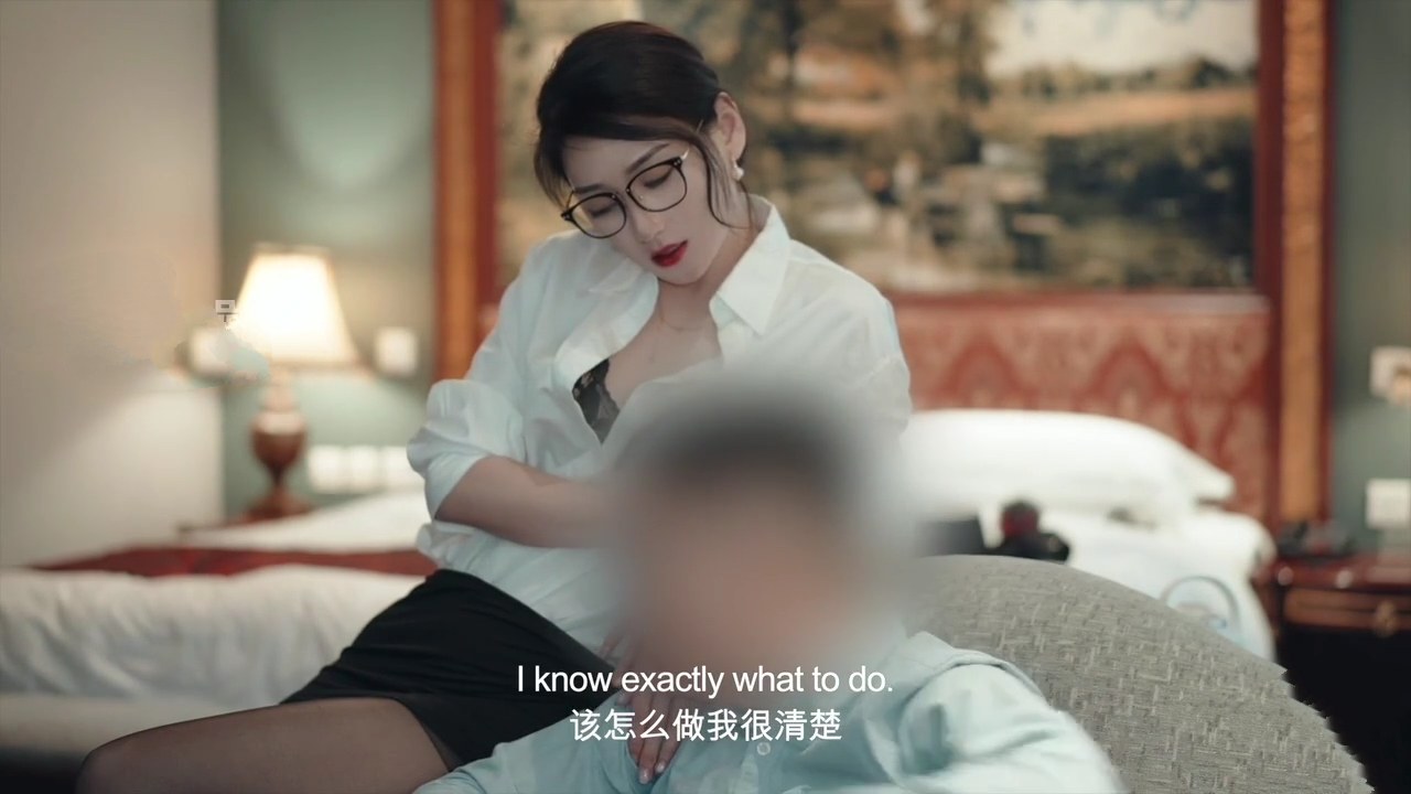 Nữ giám đốc dâm đãng và cậu nhân viên may mắn khoai to