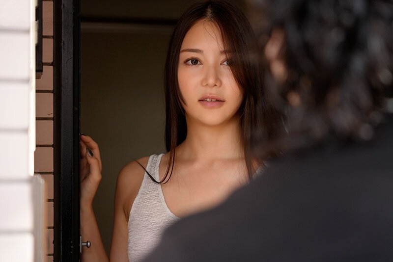 Mối tình chóng vánh của cậu thanh niên độc thân và chị gái làm đĩ