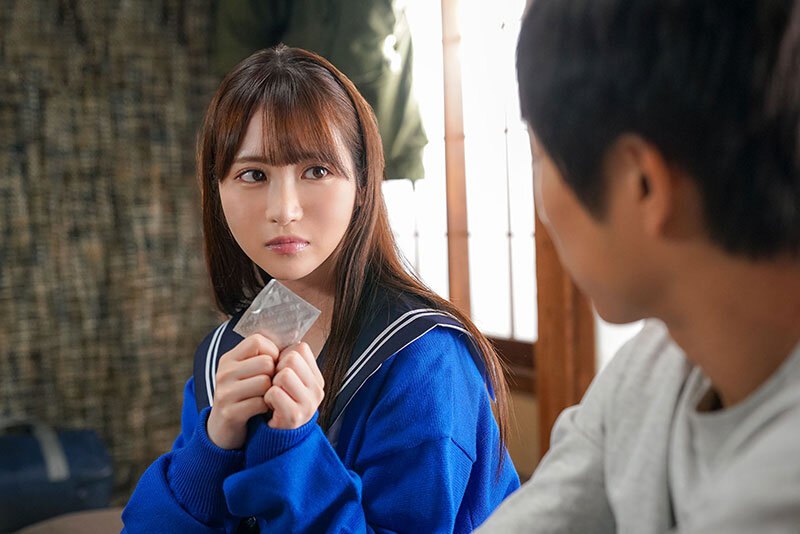 Bạn gái còn trinh tìm cậu bạn thân phá trinh khi bố mẹ đi vắng